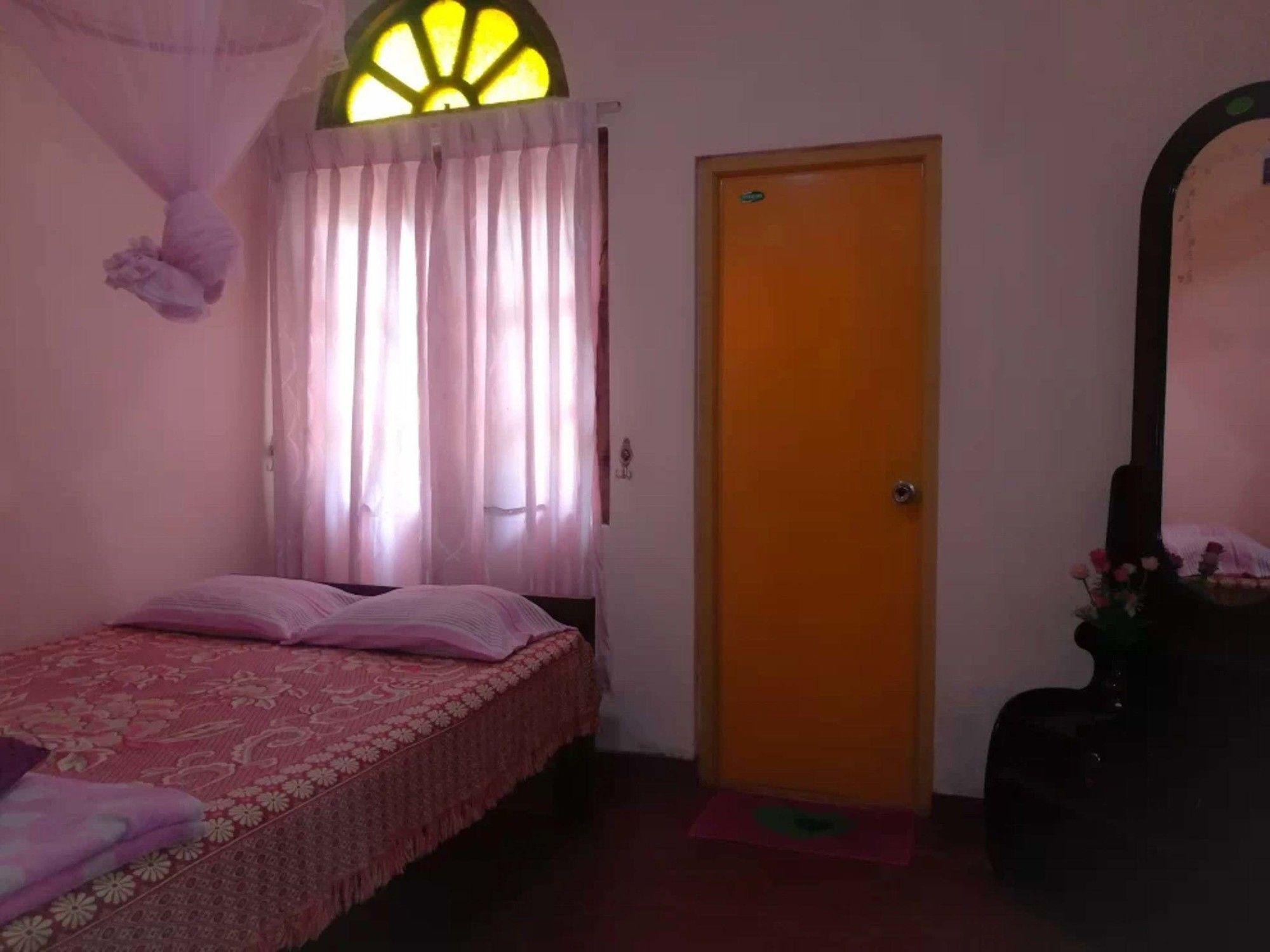 Silent Night Homestay エッラ エクステリア 写真